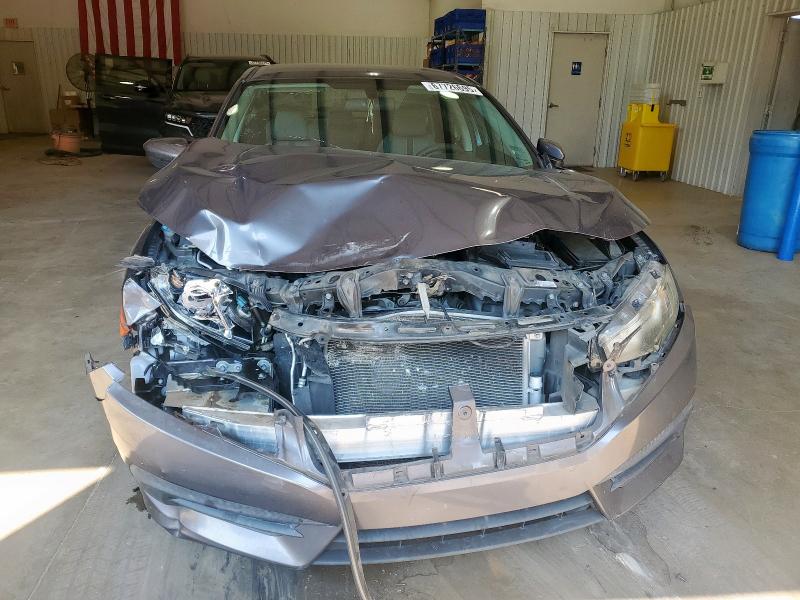 Photo 5 from auction – 2016 HONDA CIVIC LX with VIN 19XFC2F54GE084521