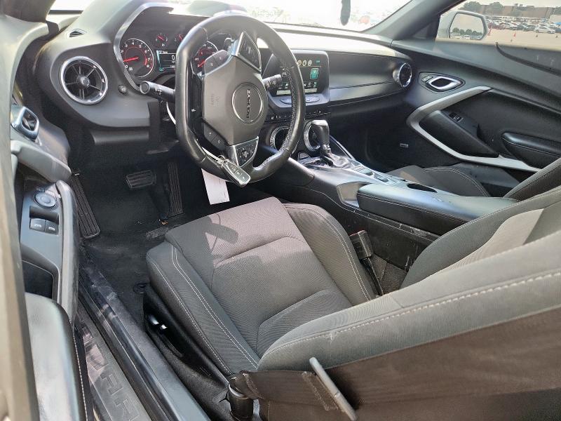 Photo 8 from auction – 2018 CHEVROLET CAMARO LT with VIN 1G1FB1RX1J0189259