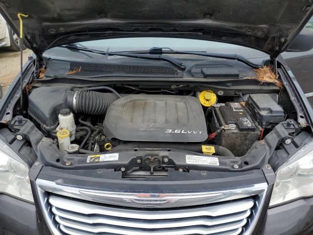Photo 12 from auction – 2016 CHRYSLER TOWN & COU with VIN 2C4RC1BG6GR288279