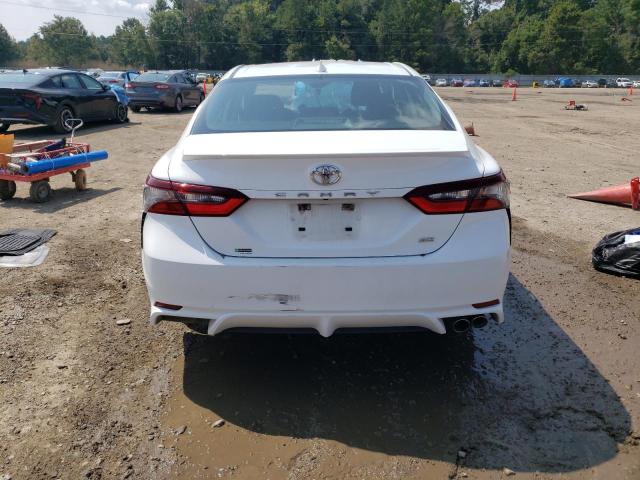 Photo 6 from auction – 2022 TOYOTA CAMRY SE with VIN 4T1G11AK2NU653989