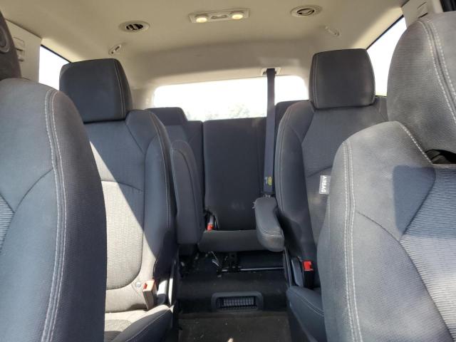 Photo 10 from auction – 2017 CHEVROLET TRAVERSE L with VIN 1GNKRGKD1HJ207324