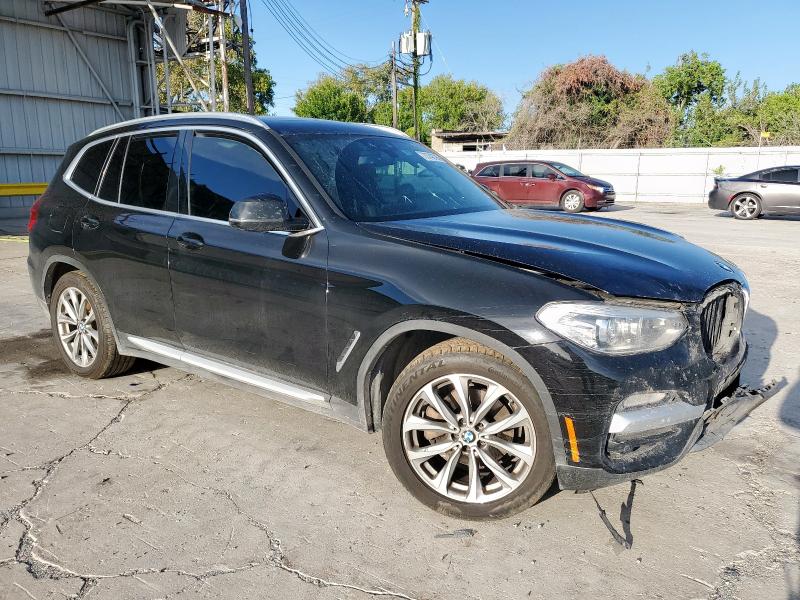 Photo 4 from auction – 2019 BMW X3 SDRIVE3 with VIN 5UXTR7C52KLE94058