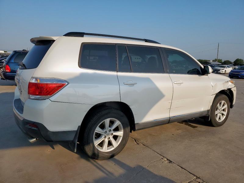 Photo 3 from auction – 2012 TOYOTA HIGHLANDER with VIN 5TDZK3EH2CS063202