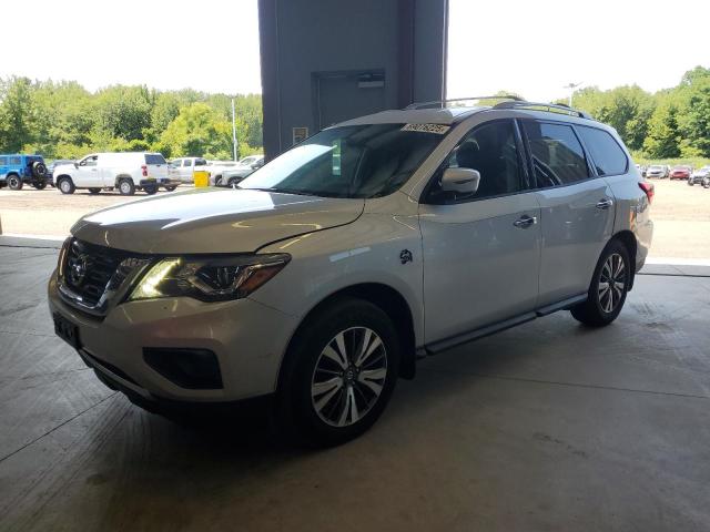 NISS PATHFINDER S 2017 with VIN 5N1DR2MM5HC686140 - Photo from auction