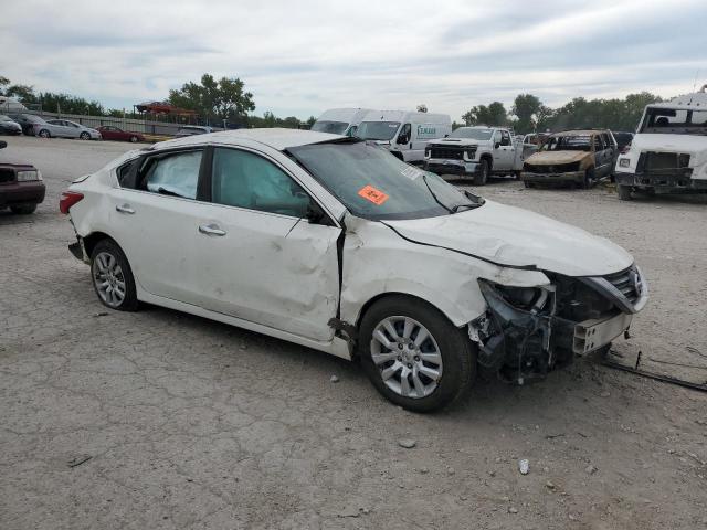 Photo 4 from auction – 2016 NISSAN ALTIMA 2.5 with VIN 1N4AL3AP3GN339413