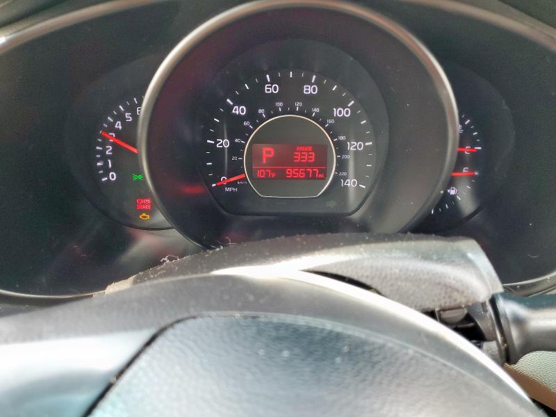 Photo 9 from auction – 2016 KIA SOUL with VIN KNDJN2A23G7299874