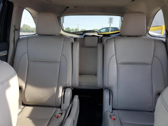Фото 10 с аукциона – 2015 TOYOTA HIGHLANDER с VIN 5TDJKRFH4FS176801