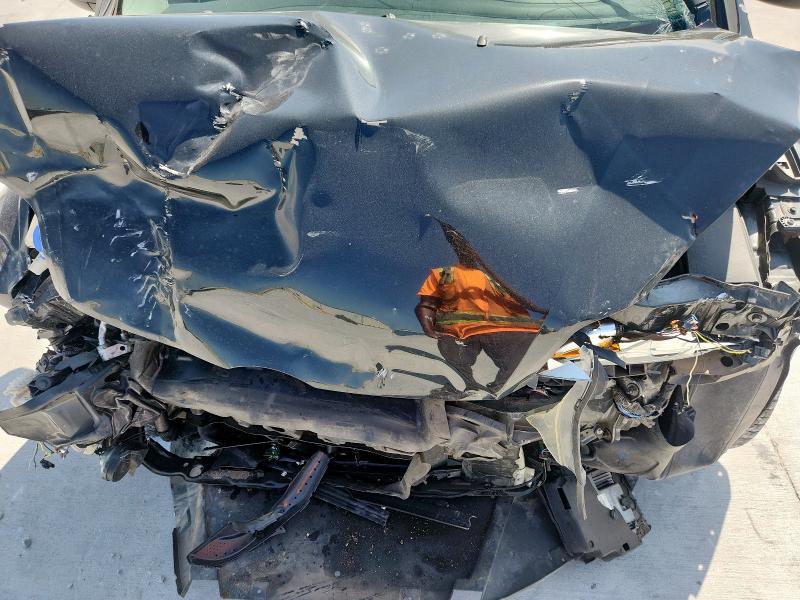 Снимка 11 от търг – 2014 FORD FOCUS SE с VIN 1FADP3K27EL320022