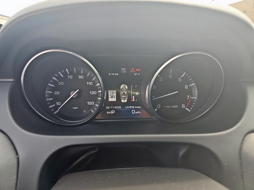 Photo 8 from auction – 2016 LAND ROVER DISCOVERY with VIN SALCR2BG6GH569416