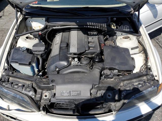 Photo 11 from auction – 2002 BMW 325 I with VIN WBAEV33422KL74329