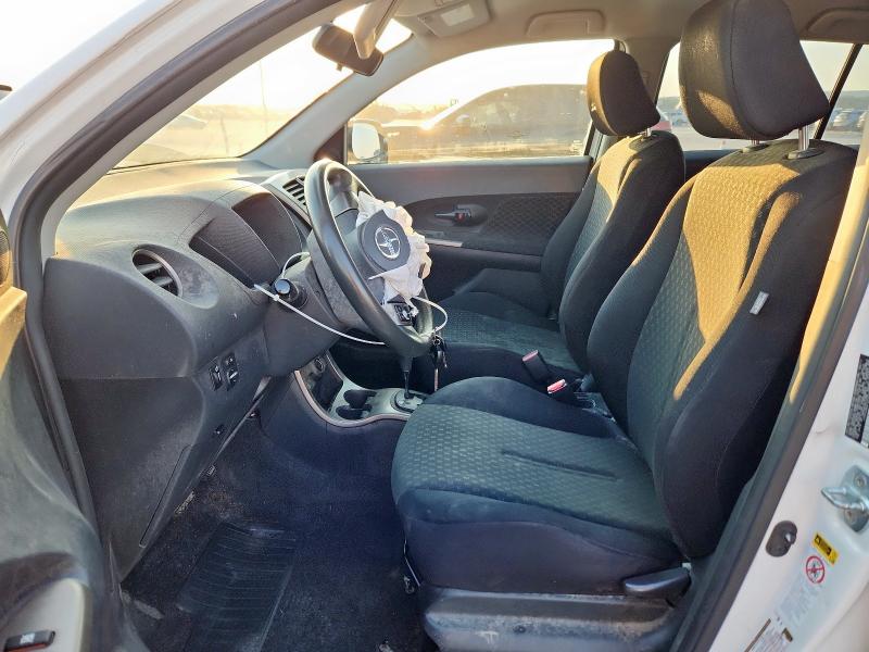 Photo 7 from auction – 2011 TOYOTA SCION XD with VIN JTKKU4B41B1013432