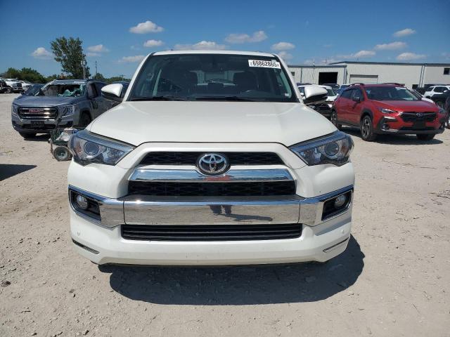 Photo 5 from auction – 2016 TOYOTA 4RUNNER SR with VIN JTEBU5JRXG5334455