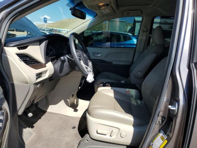 Photo 7 from auction – 2017 TOYOTA SIENNA XLE with VIN 5TDYZ3DC0HS896257