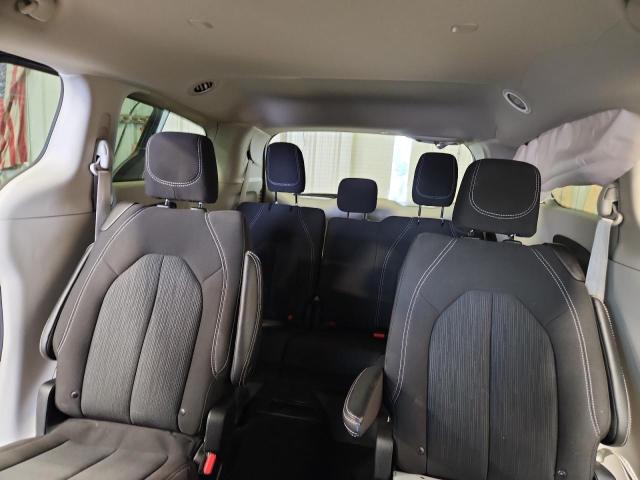 Photo 10 from auction – 2023 CHRYSLER VOYAGER LX with VIN 2C4RC1CG4PR606866