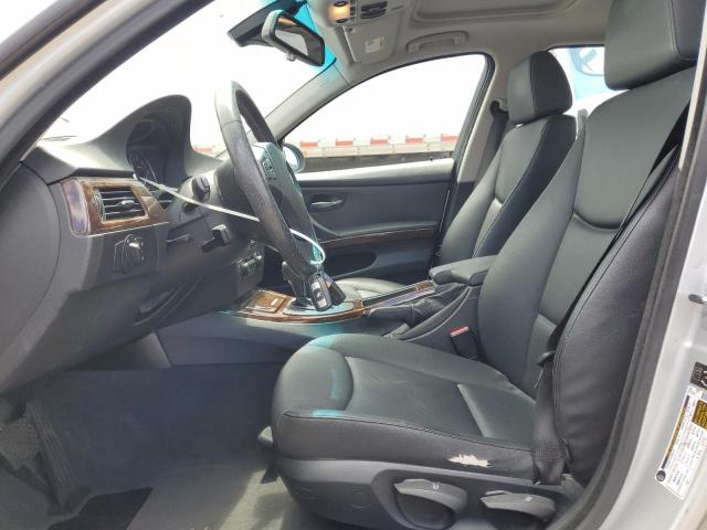 Photo 7 from auction – 2006 BMW 325 I with VIN WBAVB13526KR63358