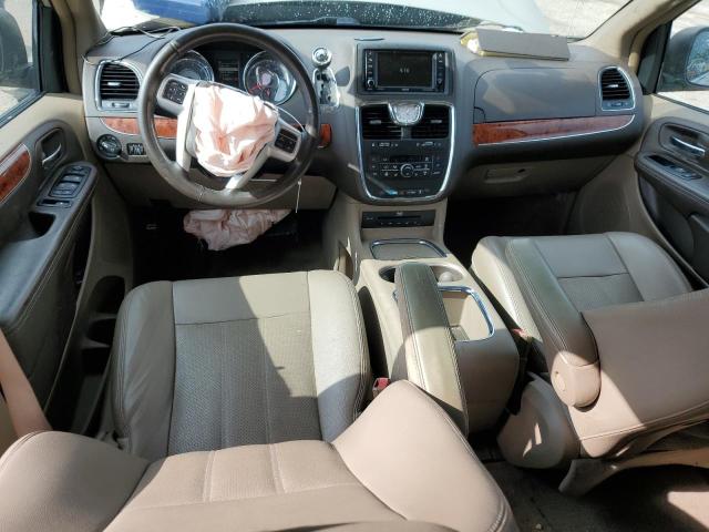 Photo 8 from auction – 2015 CHRYSLER TOWN & COU with VIN 2C4RC1CG6FR590314