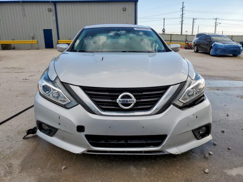 Photo 5 from auction – 2017 NISSAN ALTIMA 2.5 with VIN 1N4AL3AP6HC109877