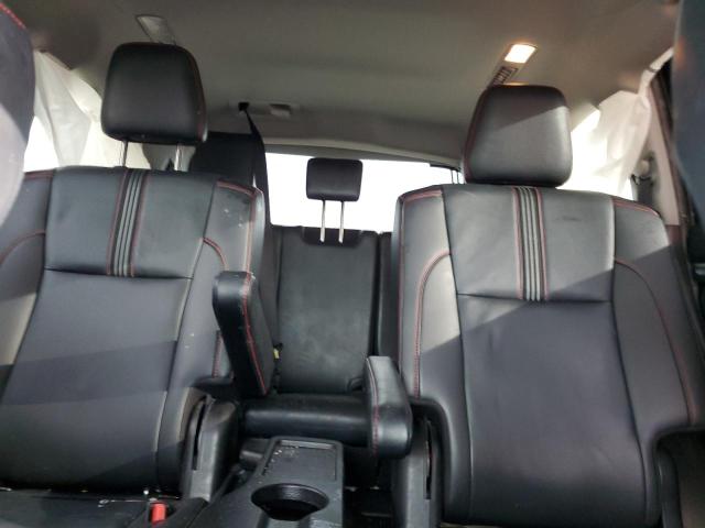 Photo 10 from auction – 2019 TOYOTA HIGHLANDER with VIN 5TDJZRFH5KS992728