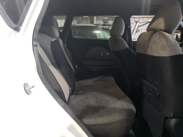Photo 11 from auction – 2014 KIA SOUL with VIN KNDJN2A21E7744559