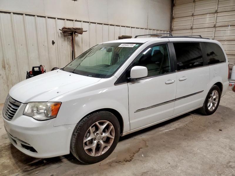 CHRYSLER TOWN & COU 2014 with VIN 2C4RC1BG0ER111157 - Photo from auction