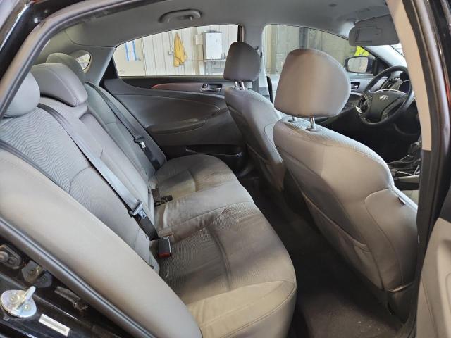 Photo 10 from auction – 2014 HYUNDAI SONATA HYB with VIN KMHEC4A41EA113555