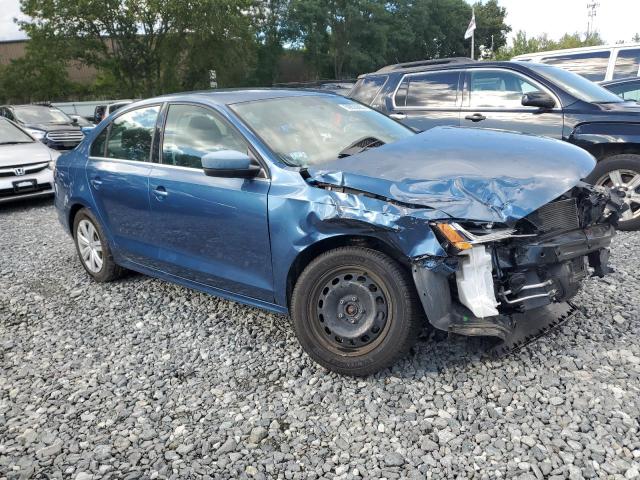 Photo 4 from auction – 2017 VOLKSWAGEN JETTA S with VIN 3VW2B7AJ2HM317710