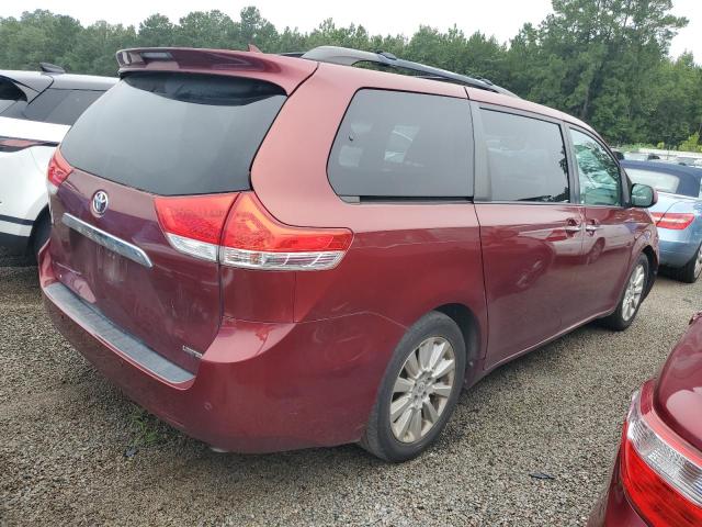 Photo 3 from auction – 2012 TOYOTA SIENNA XLE with VIN 5TDYK3DC4CS262821
