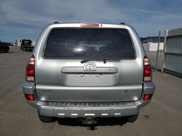 Photo 6 from auction – 2005 TOYOTA 4RUNNER SR with VIN JTEBU14R850070537