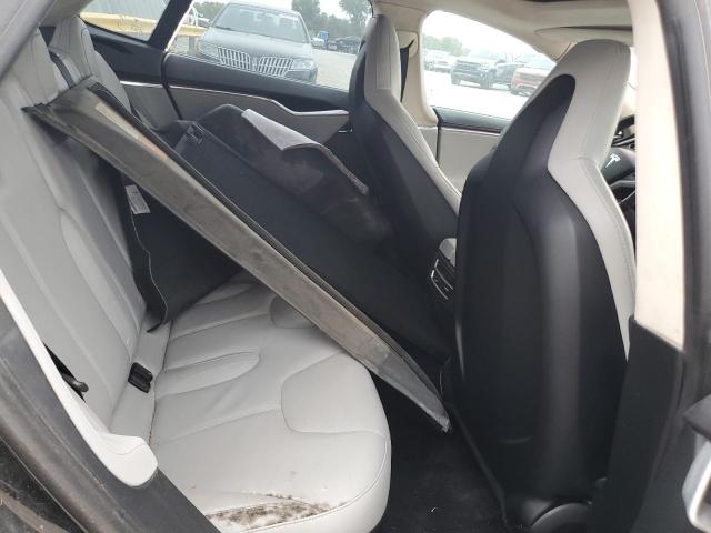 Photo 10 from auction – 2014 TESLA MODEL S with VIN 5YJSA1S19EFP30452