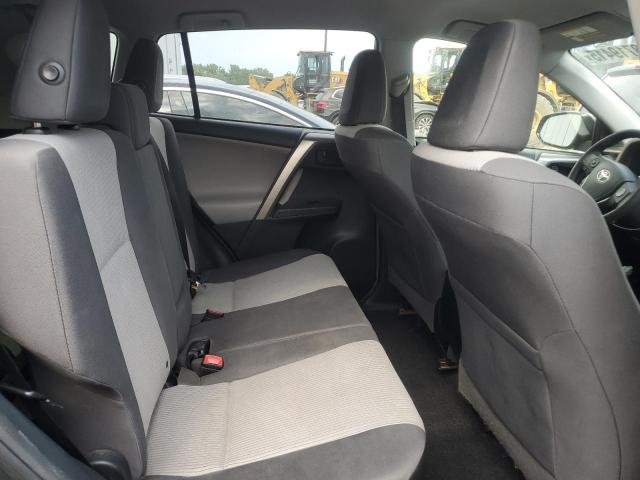 Photo 11 from auction – 2015 TOYOTA RAV4 LE with VIN JTMBFREV6FD105983