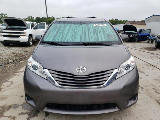 Photo 5 from auction – 2016 TOYOTA SIENNA LE with VIN 5TDKK3DC9GS740596