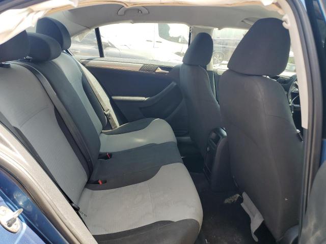 Photo 10 from auction – 2017 VOLKSWAGEN JETTA S with VIN 3VW2B7AJ6HM345736