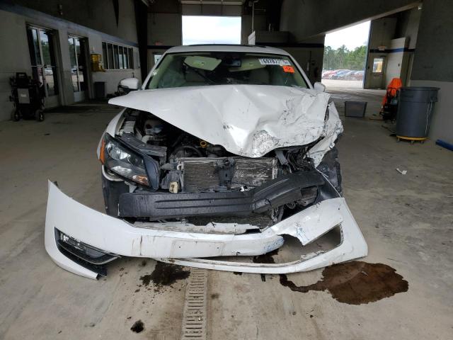 Photo 5 from auction – 2014 VOLKSWAGEN PASSAT SEL with VIN 1VWCN7A33EC017572