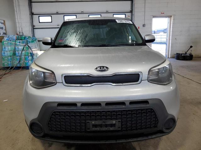 Photo 5 from auction – 2015 KIA SOUL with VIN KNDJN2A29F7776757