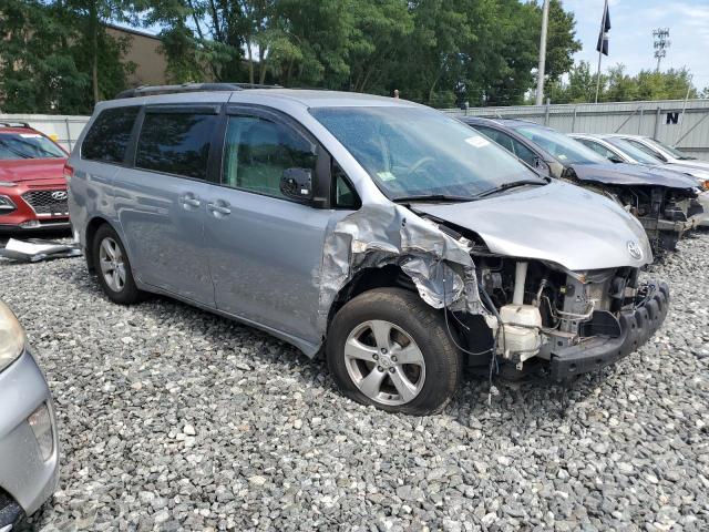 Photo 4 from auction – 2012 TOYOTA SIENNA LE with VIN 5TDKK3DC1CS187632