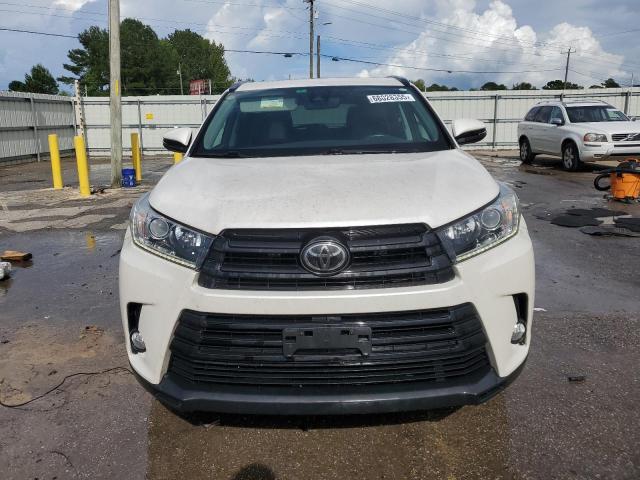 Photo 5 from auction – 2018 TOYOTA HIGHLANDER with VIN 5TDJZRFHXJS845111