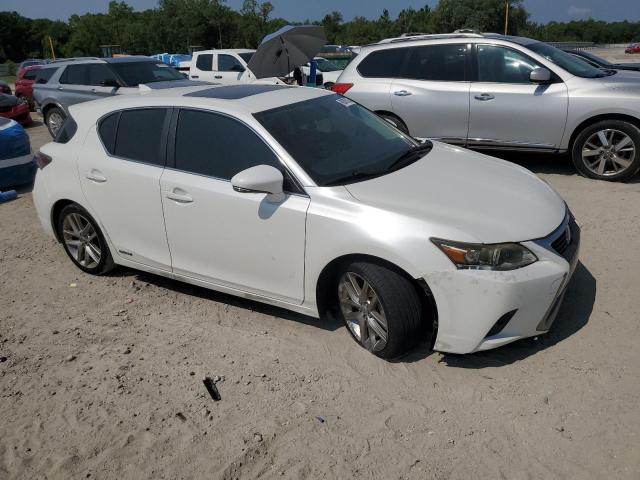 Photo 4 from auction – 2014 LEXUS CT 200 with VIN JTHKD5BH3E2175933