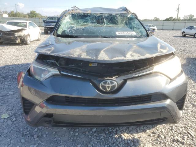 Photo 5 from auction – 2018 TOYOTA RAV4 LE with VIN JTMZFREVXJD109638