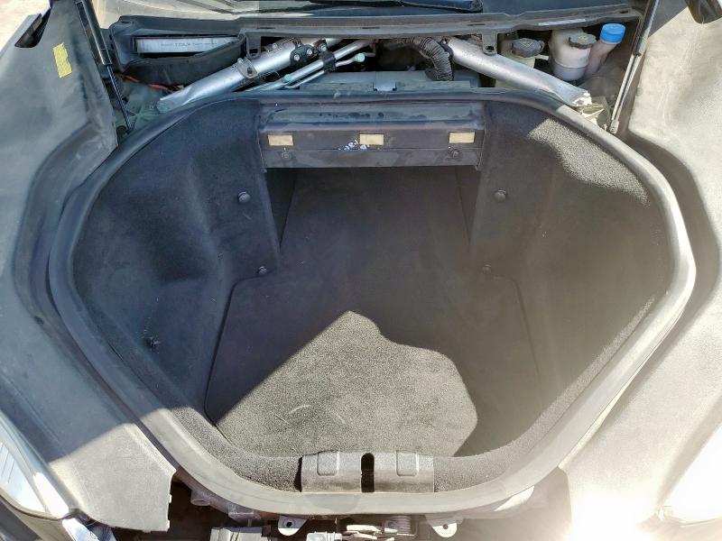 Photo 11 from auction – 2013 TESLA MODEL S with VIN 5YJSA1CN8DFP05784