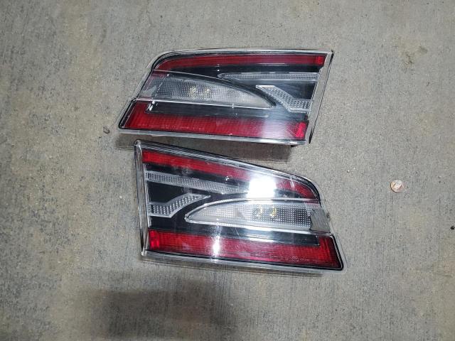 Photo 12 from auction – 2016 TESLA MODEL S with VIN 5YJSA1E24GF129201