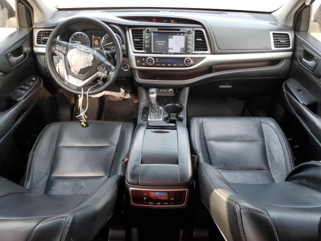 Photo 8 from auction – 2017 TOYOTA HIGHLANDER with VIN 5TDJZRFH5HS521557