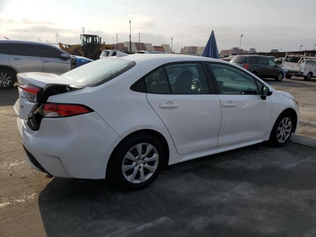 Photo 3 from auction – 2021 TOYOTA COROLLA LE with VIN 5YFEPMAE8MP207072