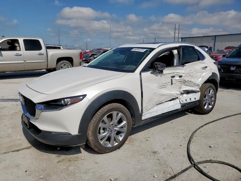 MAZDA CX-30 PREM 2022 with VIN 3MVDMBDL6NM458473 - Photo from auction