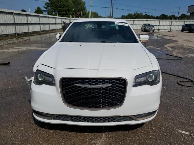 Photo 5 from auction – 2017 CHRYSLER 300 S with VIN 2C3CCABGXHH647473