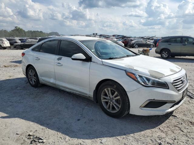 Photo 4 from auction – 2016 HYUNDAI SONATA SE with VIN 5NPE24AF5GH405150