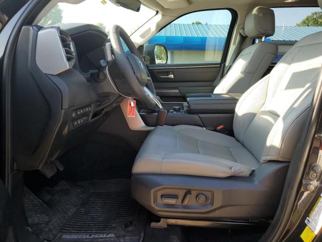 Photo 7 from auction – 2023 TOYOTA SEQUOIA SR with VIN 7SVAAABA6PX004235