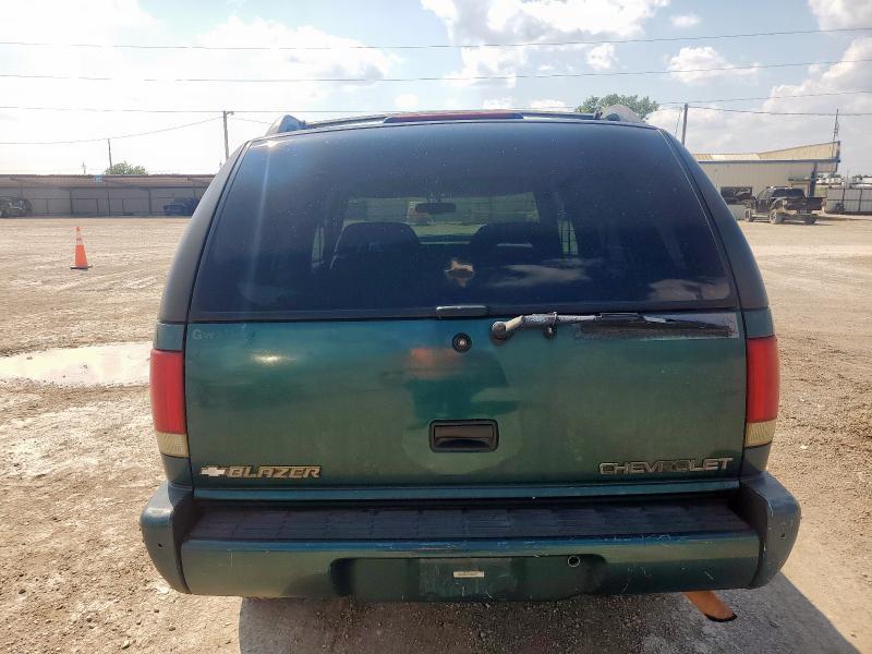 Photo 6 from auction – 1997 CHEVROLET BLAZER with VIN 1GNCS13W3V2240627
