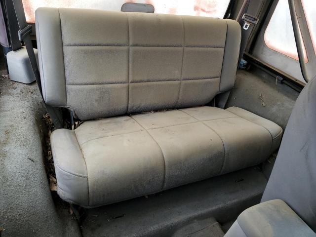 Photo 10 from auction – 1998 JEEP WRANGLER / with VIN 1J4FY19S5WP713676