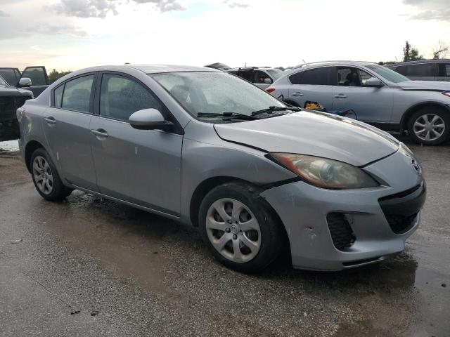 Photo 4 from auction – 2013 MAZDA 3 I with VIN JM1BL1U72D1846160