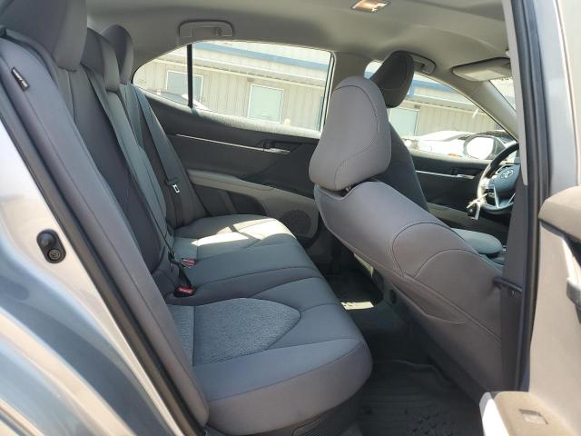 Photo 10 from auction – 2022 TOYOTA CAMRY LE with VIN 4T1C31AK0NU589914